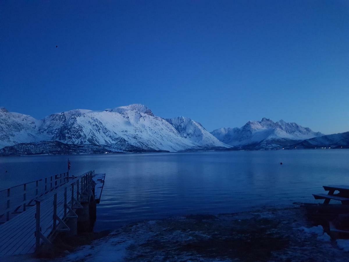Sjursnes Fjordferie Apartman Kültér fotó